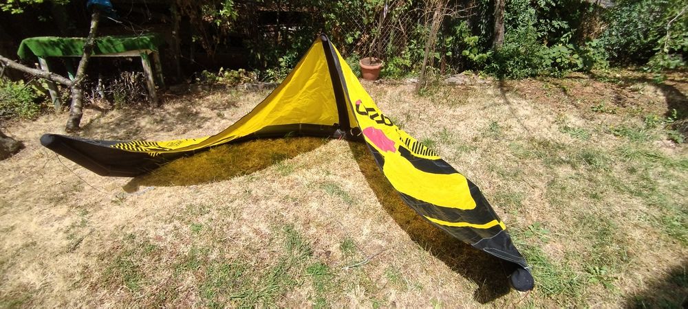 Детски кайт Ozone Uno 4 с бар.