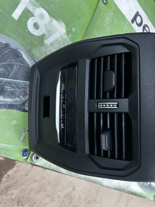 Panou climă spate BMW G20