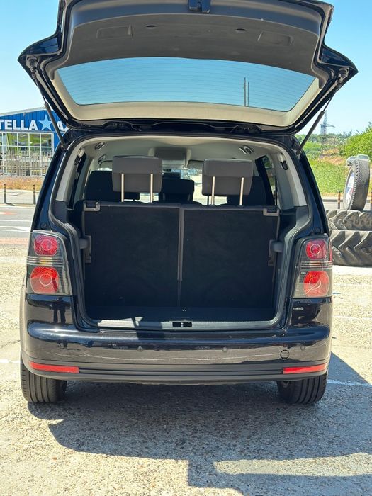 VW TOURAN  2009 1.9 BLS 7 LOCURI
