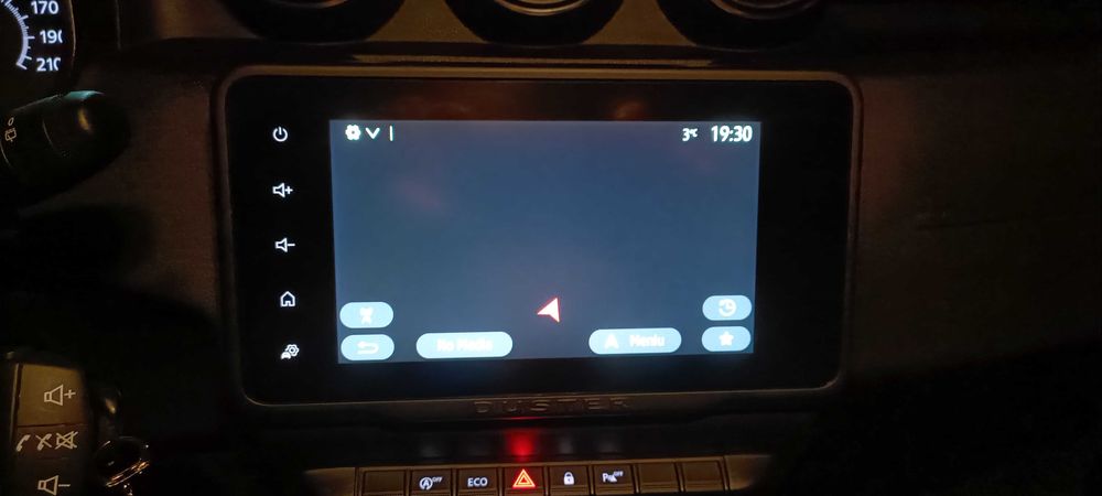 Reparatie navigatie MediaNav Dacia Logan Duster Sandero Renault Clio