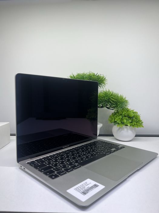 MacBook Air M1  2020