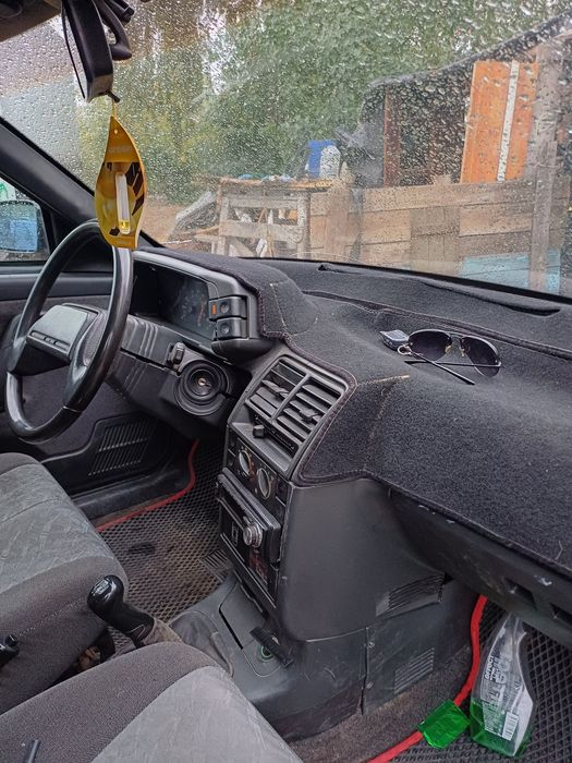 Продаю лада2112.