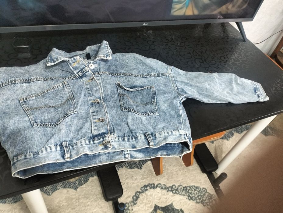 Продам женские платья