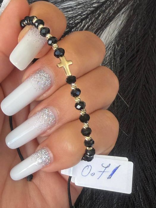 Bratari aur pretul difera in functie de gramaj