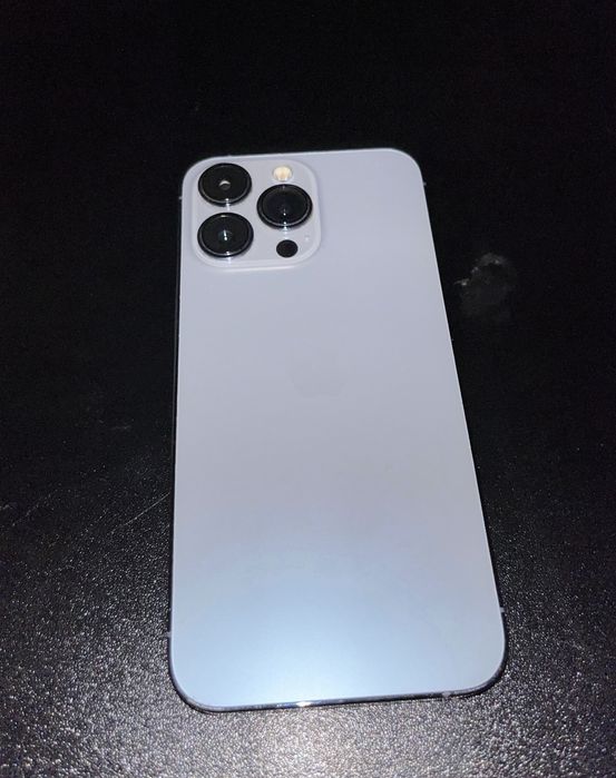 iPhone 13 pro.