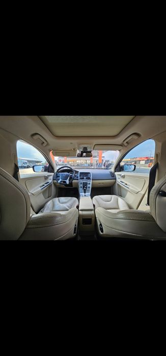 Volvo XC60 R-Design 4x4 | 2012 | Automată | 260.000 km | 7.000€ FIX