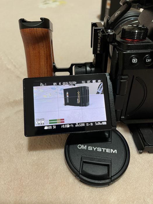 Panasonic G9 mk 2 + Olympus 12-40 2:8 v2