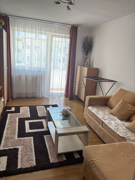 Inchiriere apartament cu 2 camere Dambu