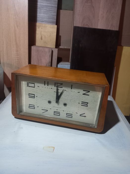 Часы советские, рабочие