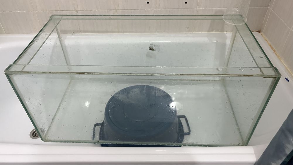 Продам аквариум 110лт.