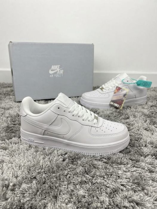 Adidasi Air Force White
