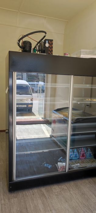 ветринный холодилник