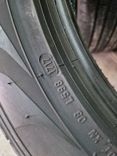 4 Pirelli R19 235/55 XL
нови летни гуми DOT1717