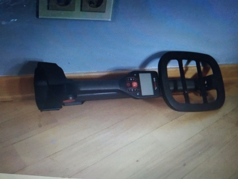 Металлоискатель MINELAB GO FIND 60
