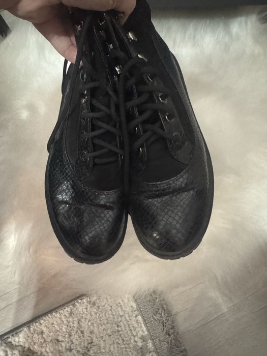 Дамски черни боти