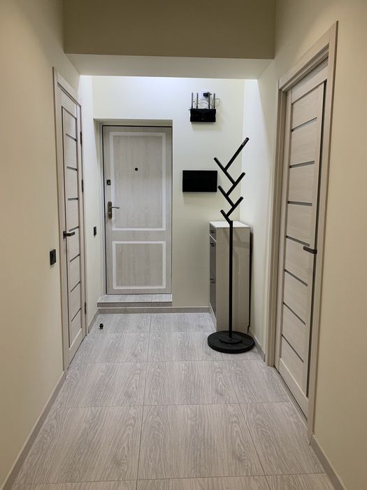 Сдаётся. 1 комнатный квартира  5/9. метро  Айбек.