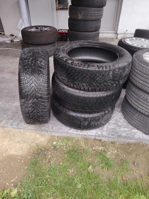 Anvelope iarna 225/60 R18