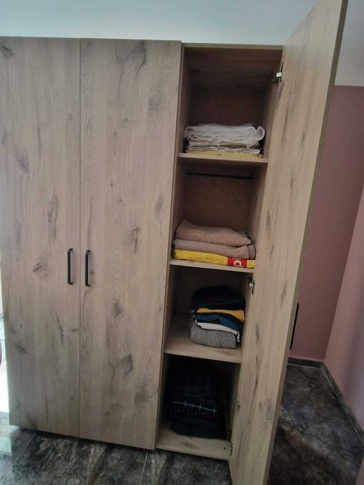 Гардероб три крила