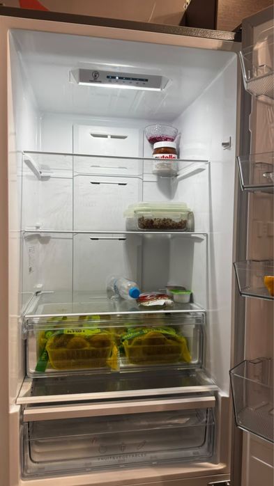 Холодильник для кухни