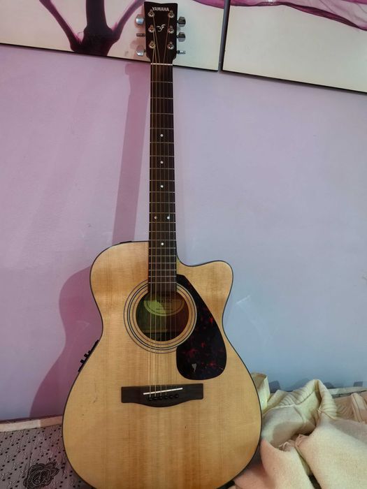 - ПРОДАМ гитару!