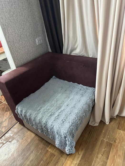 Продам диван срочно