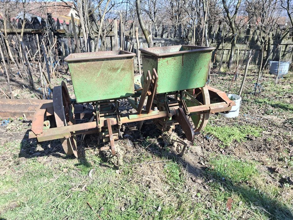 Semănătoare cartofi