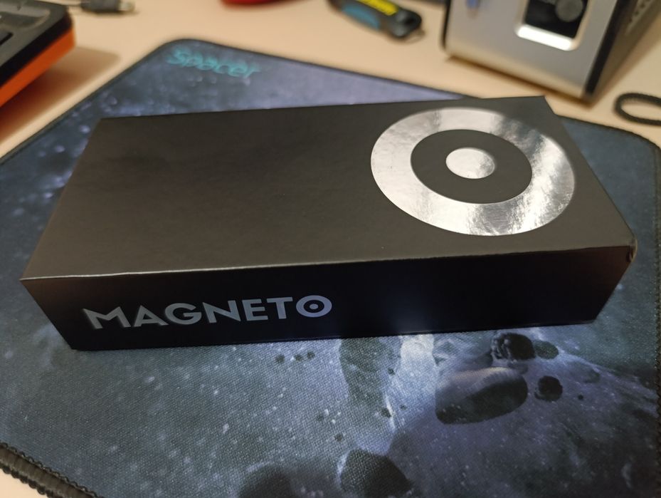 Ceas Magneto (magnetic, purtat o singura data)