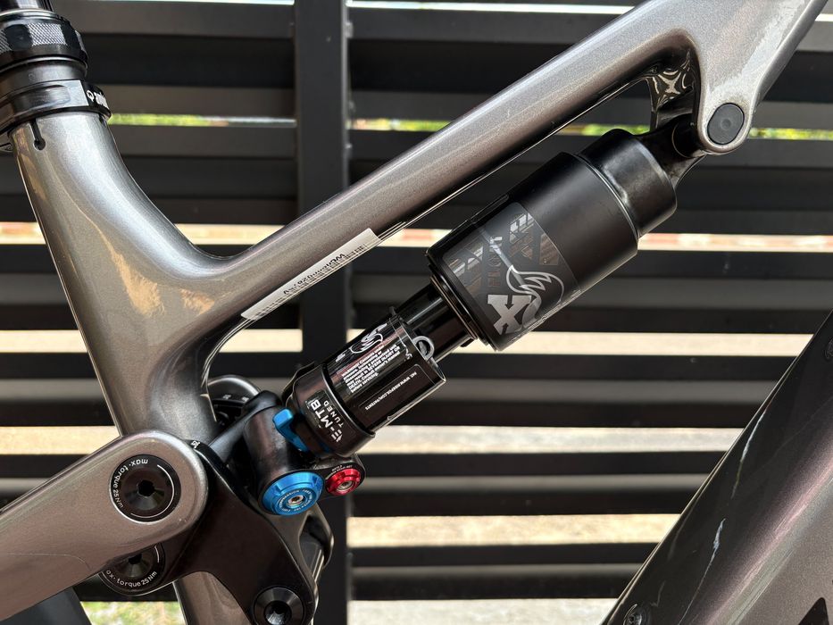 Bicicleta electrica enduro full suspension carbon MERIDA eOne-Sixty 7000