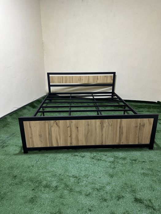 Кроват в стиле лофт