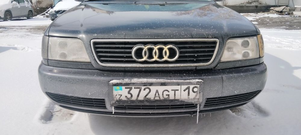 Продам Ауди А6 С4