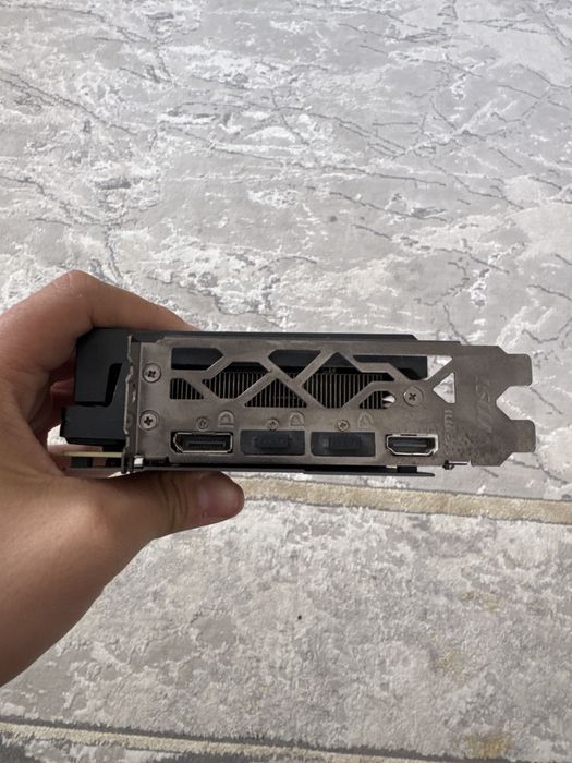 Графикалық карта сатылады amd rx5500xt 8гб