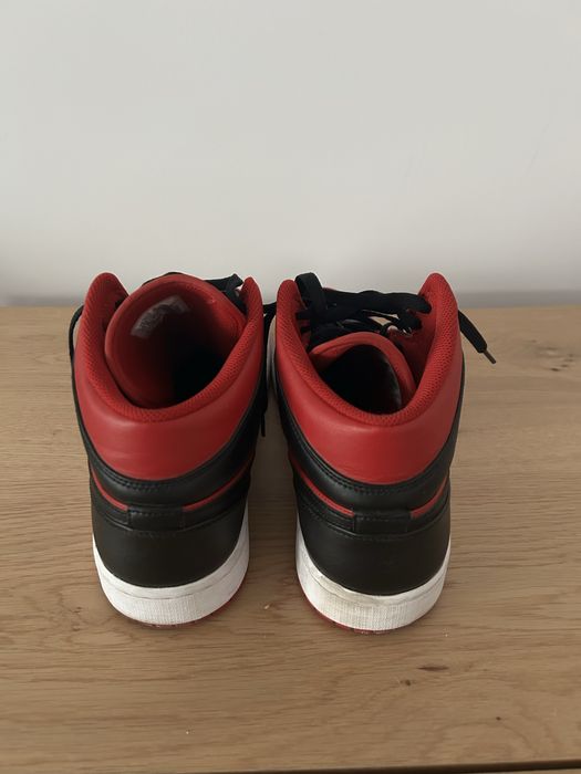 Air Jordan 1 Mid marimea 46