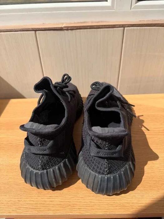 Adidas Yeezy 350 V2 Onyx