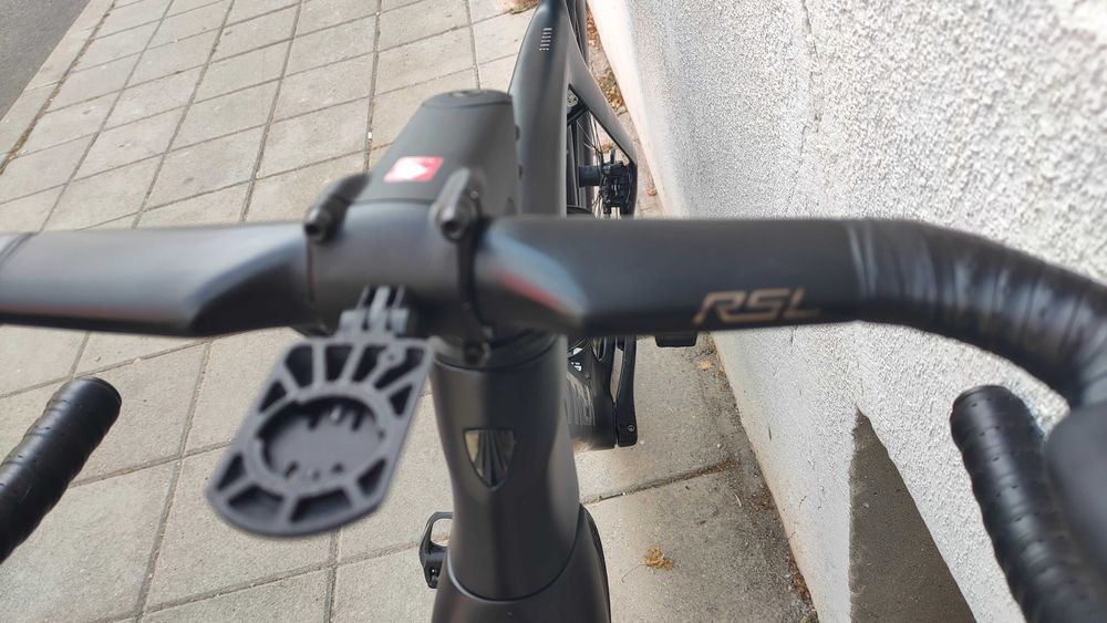 Шосеен велосипед Trek Madone  SL6 Gen7 - 2024