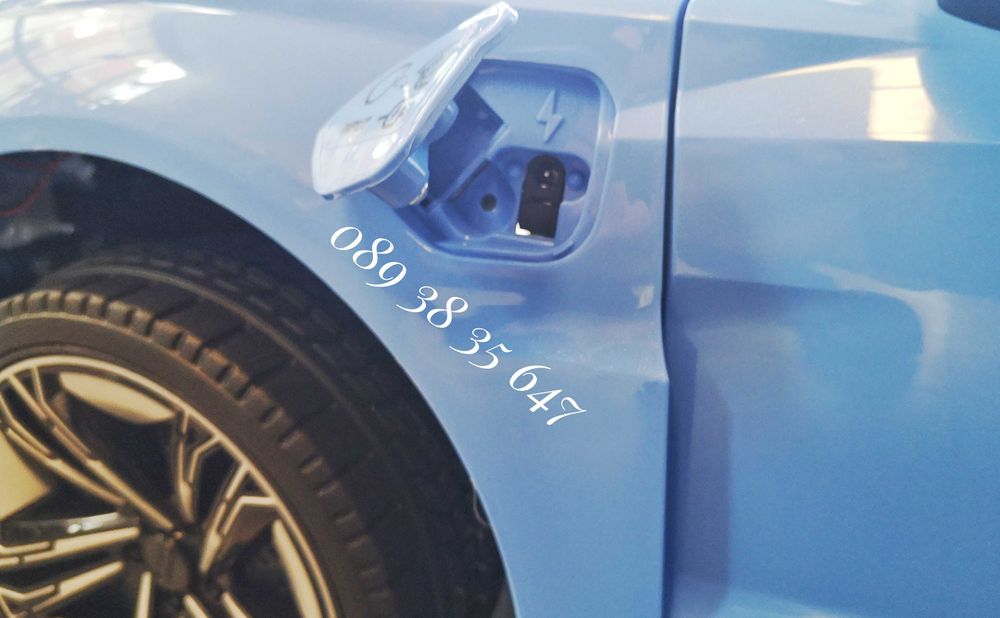 НОВО!Акумулаторна кола AUDI E-TRON с 12V,кожена седалка,EVA гуми,BT