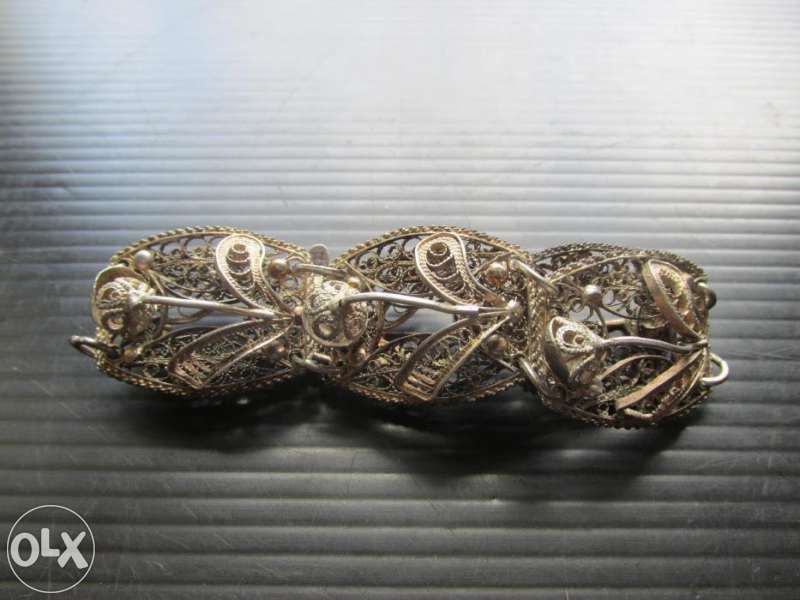 Старинна сребърна дамска гривна - филигран