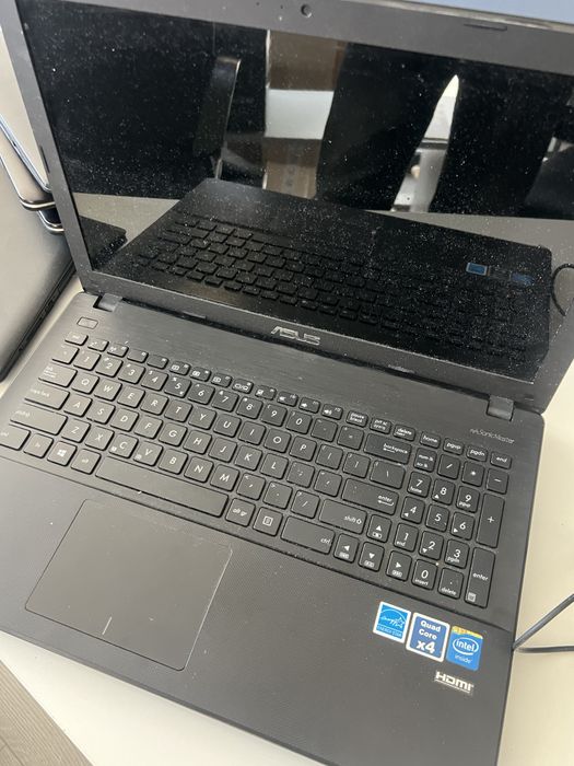lot laptopuri vechi functionale