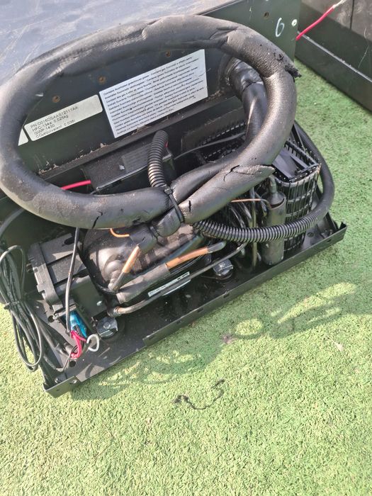 Хладилници с чекмеджета