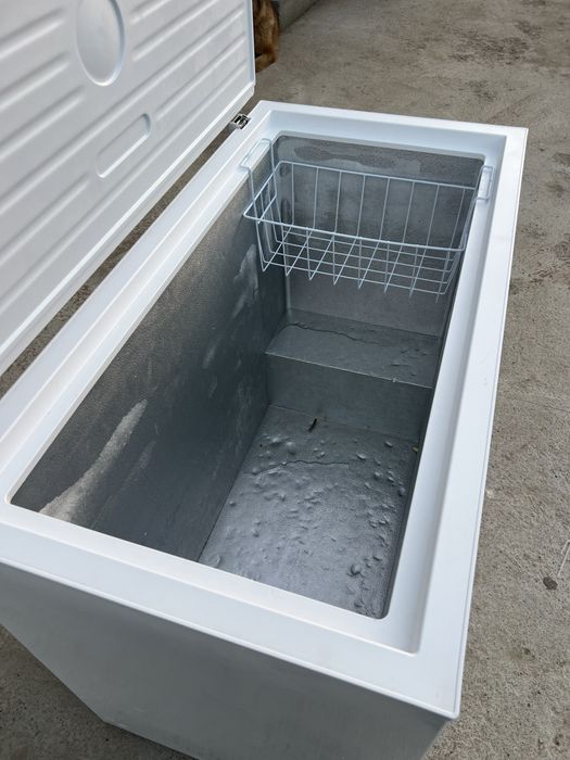 Морозильник в хорошем состоянии