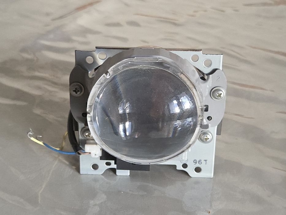 Линза bi-led от Subaru forester