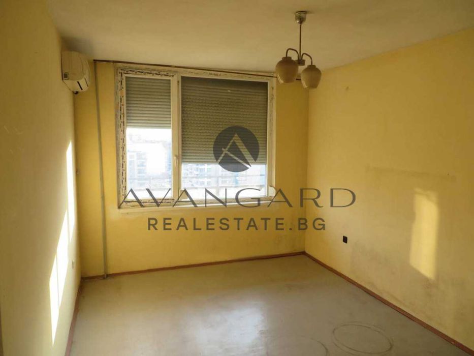 Продава се Тристаен апартамент в Пловдив, Кючук Париж - 107 кв.м за 1233 €/кв.м - Снимка #6