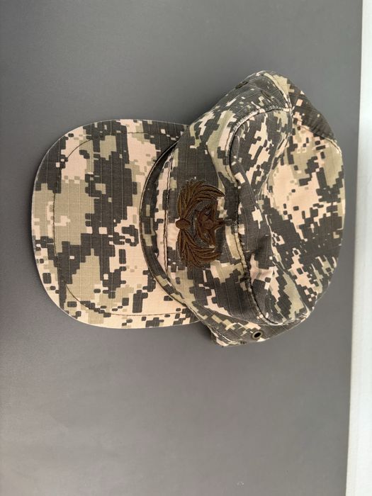 Военная форма, кепка, бушлат