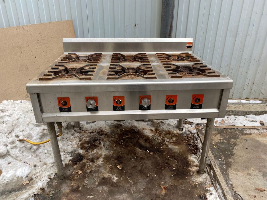 Продается шестиконфорочная плита