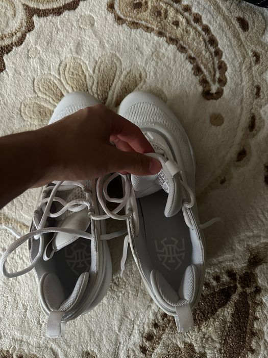 adidasi don issues 6