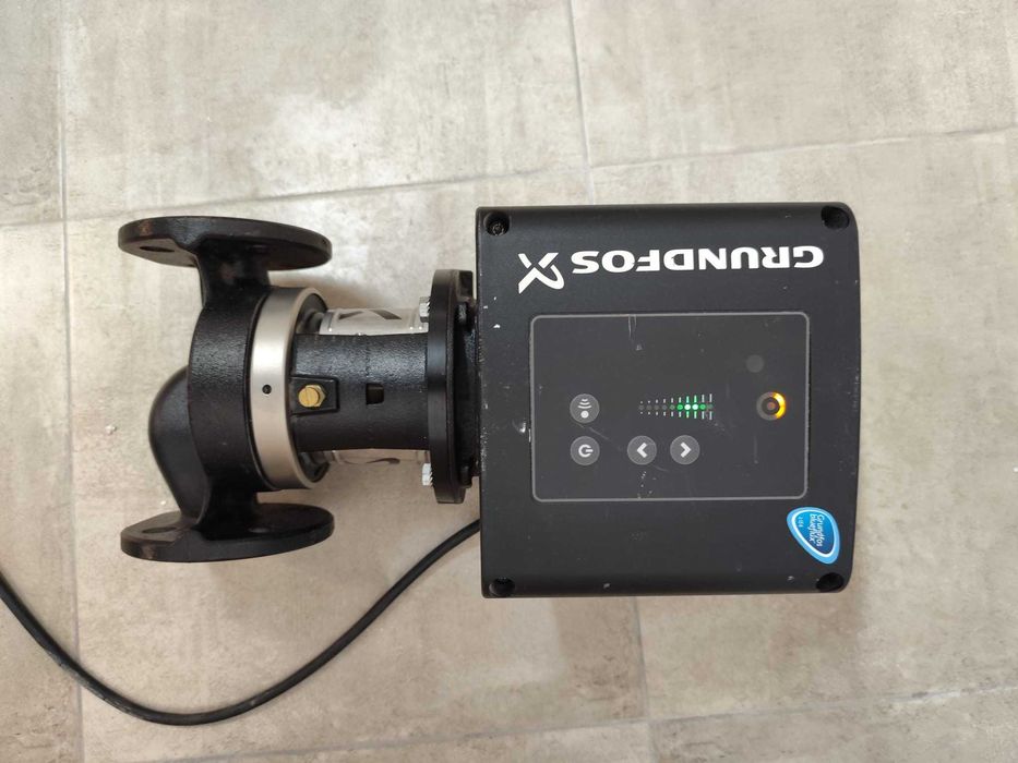 Pompa recirculare inteligenta, Grundfos