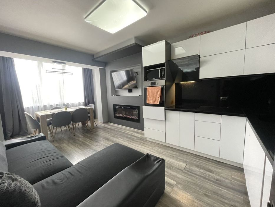 Дава се под наем Тристаен апартамент в София, Толстой - 67 кв.м за 598.23 € - Снимка #1