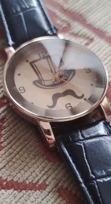 Часы кварцевые Ibeli A-856