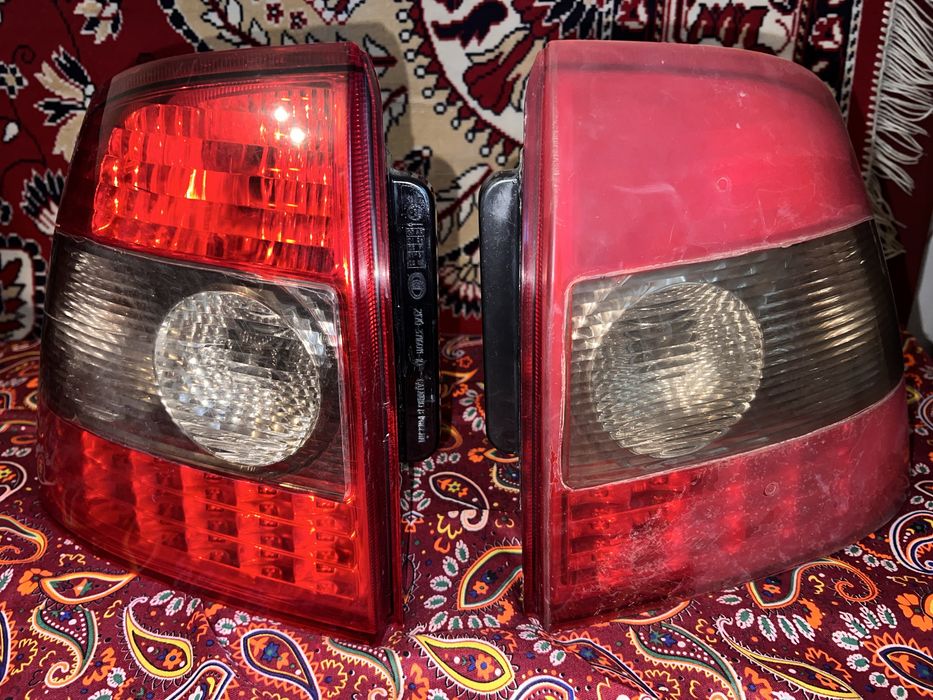 Продам задние фонари