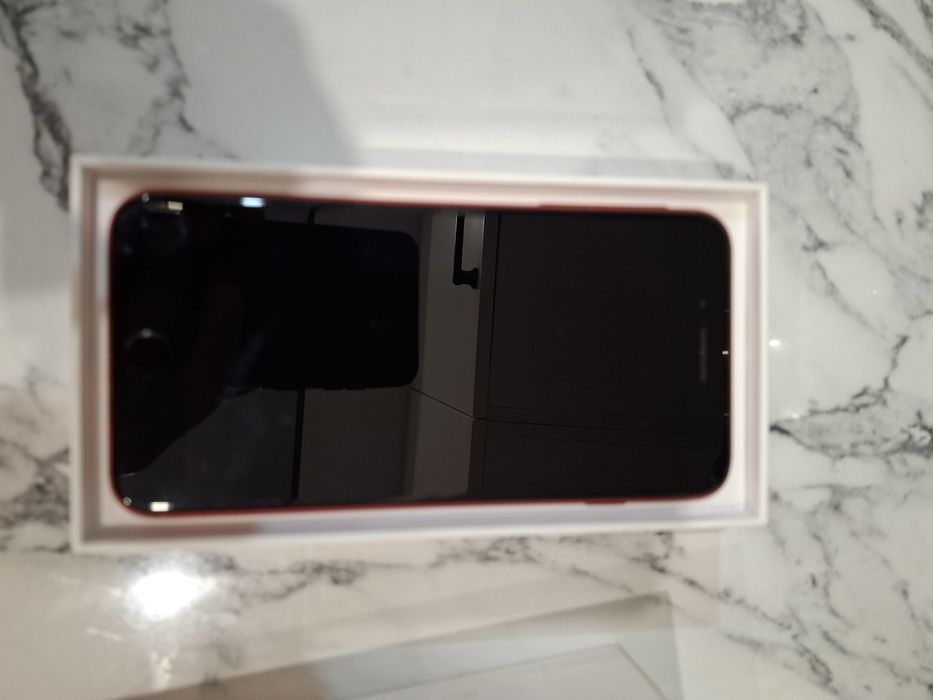 Продам Apple iPhone 8 Plus, 64 Gb.
