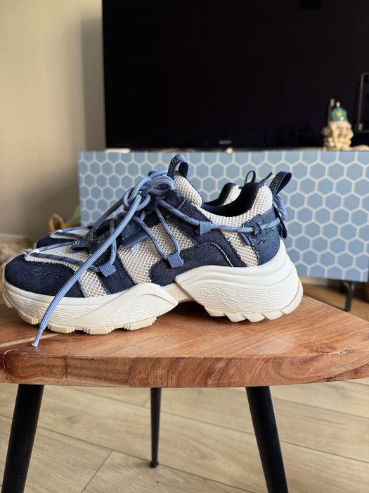 Спортно-елегантни маратонки Steve Madden